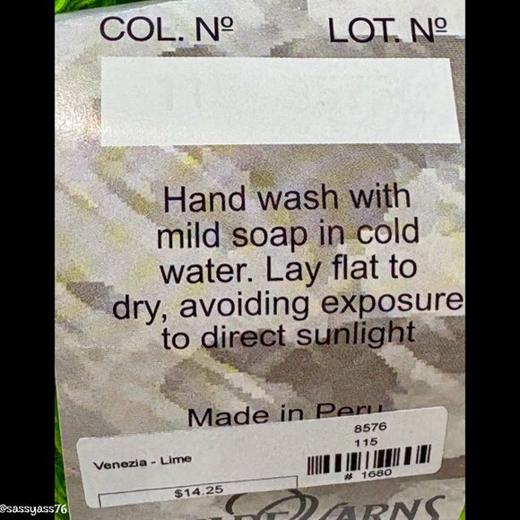 🆕NWT▪️CASCADE YARNS▪️VENEZIA 3 Skeins Merino Silk LIME Yarn - Picture 4 of 4